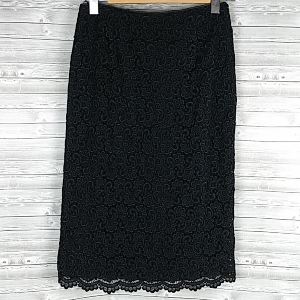 Talbots black embroidered floral pencil skirt size 4P